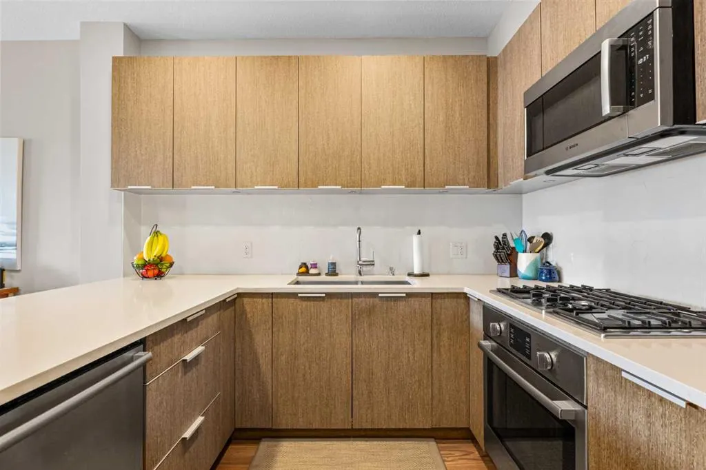 823 5 Avenue NW, #308