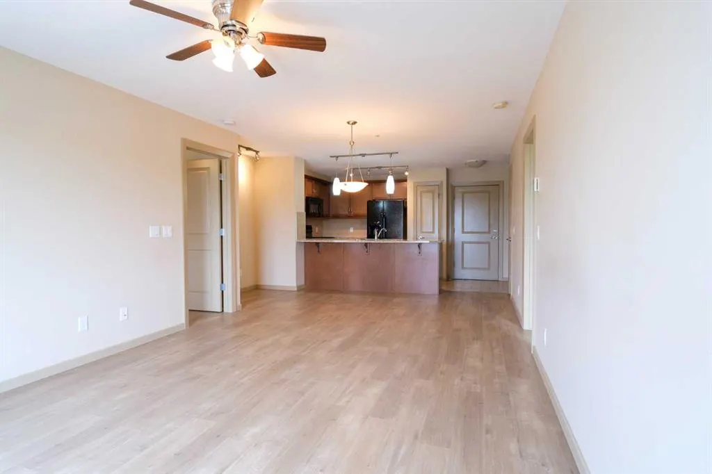 310 Mckenzie Towne Gate SE, #1309
