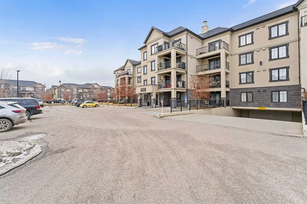 310 Mckenzie Towne Gate SE, #1309
