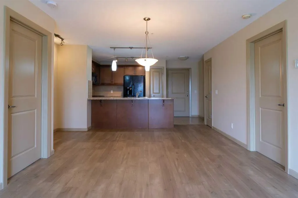 310 Mckenzie Towne Gate SE, #1309