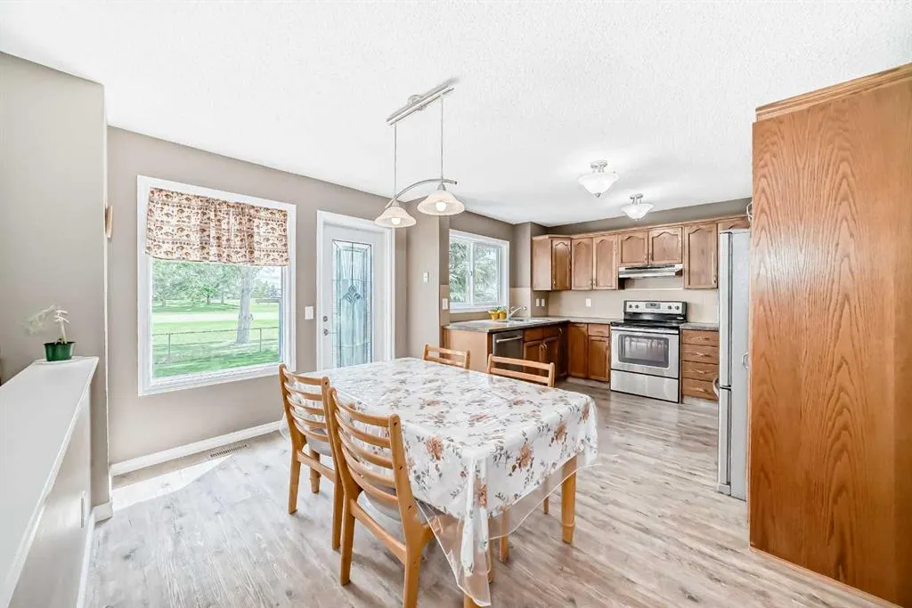 13 Riverview Circle
