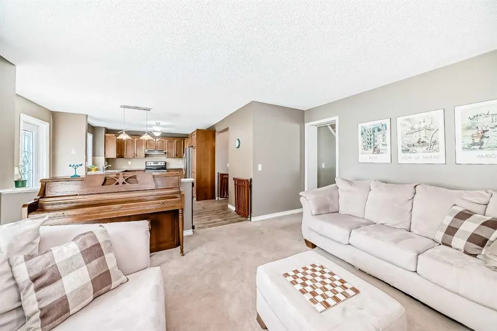 13 Riverview Circle