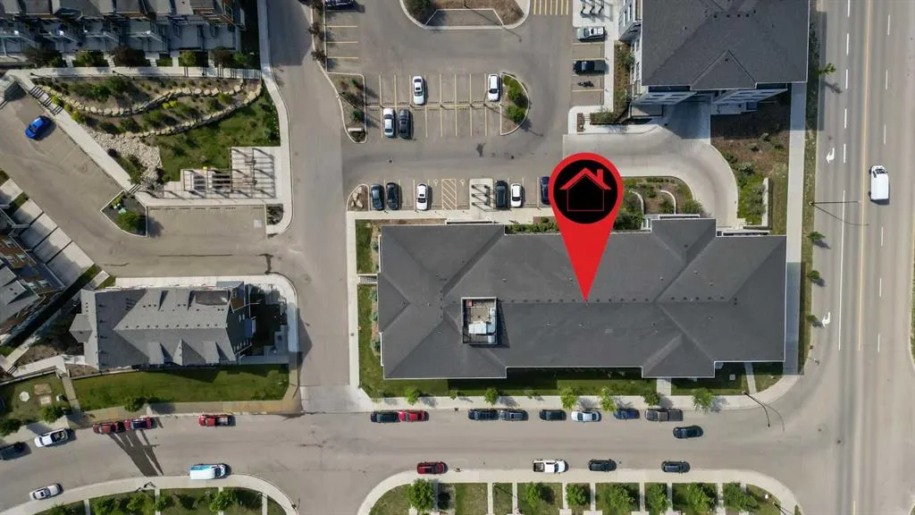 350 Livingston Common NE, #1215