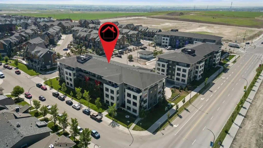 350 Livingston Common NE, #1215
