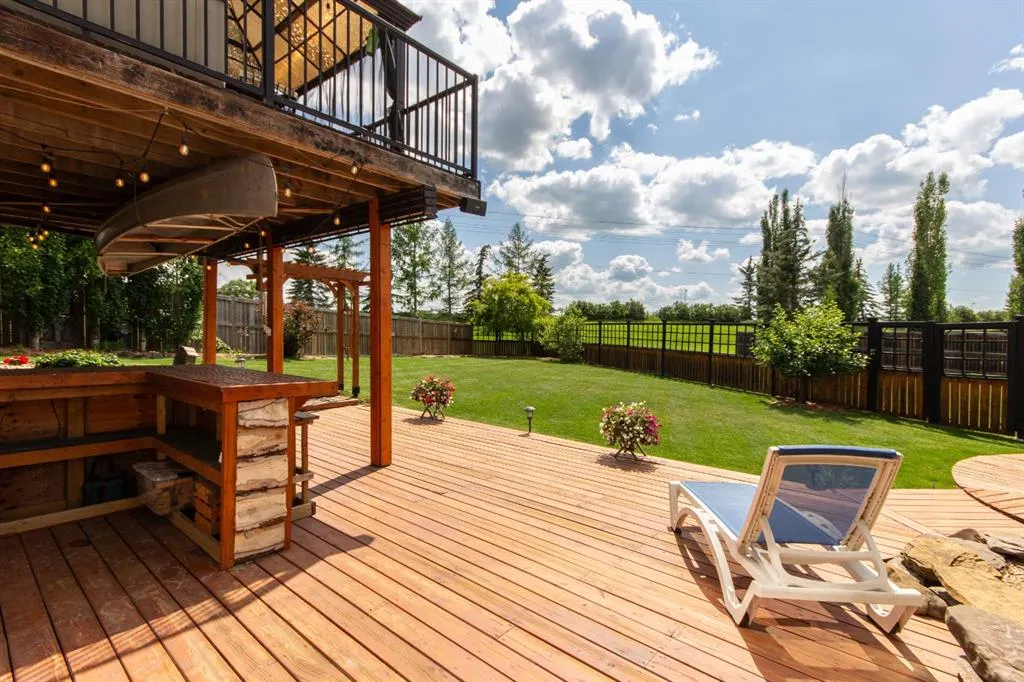 152 Iverson Close
