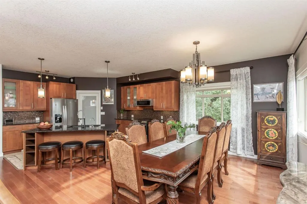131 Isherwood Close