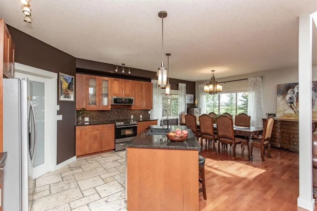131 Isherwood Close