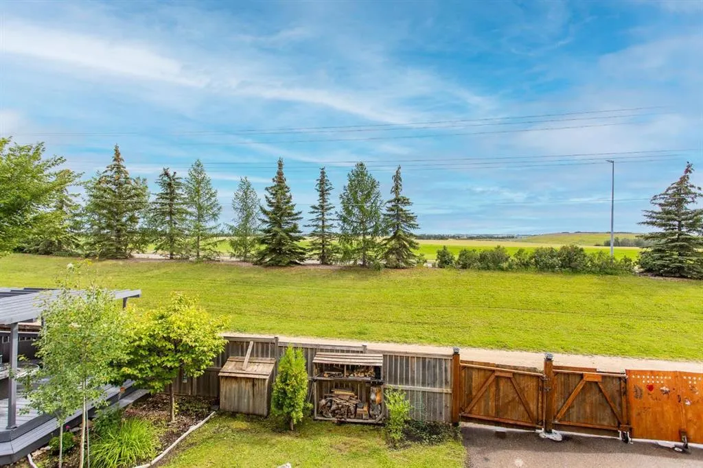 131 Isherwood Close