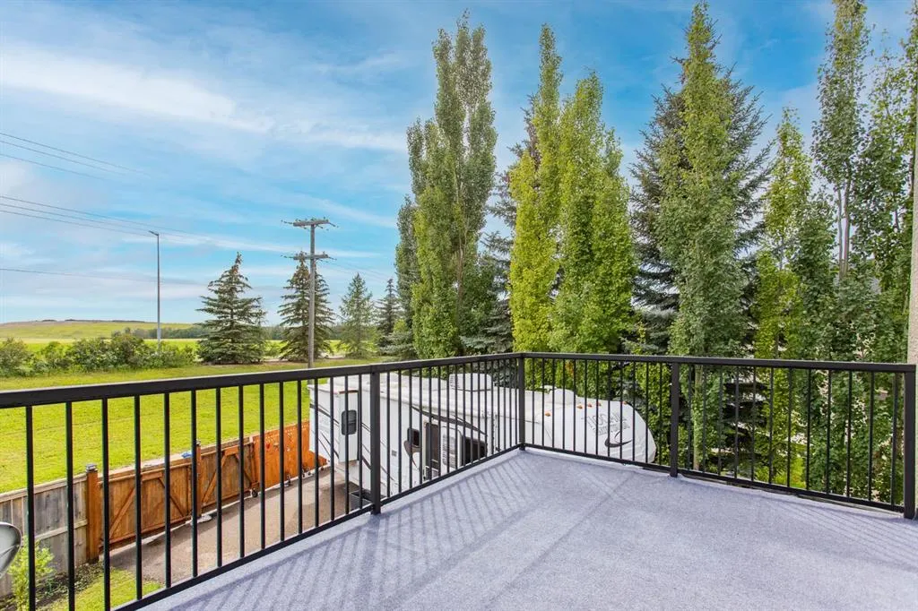 131 Isherwood Close