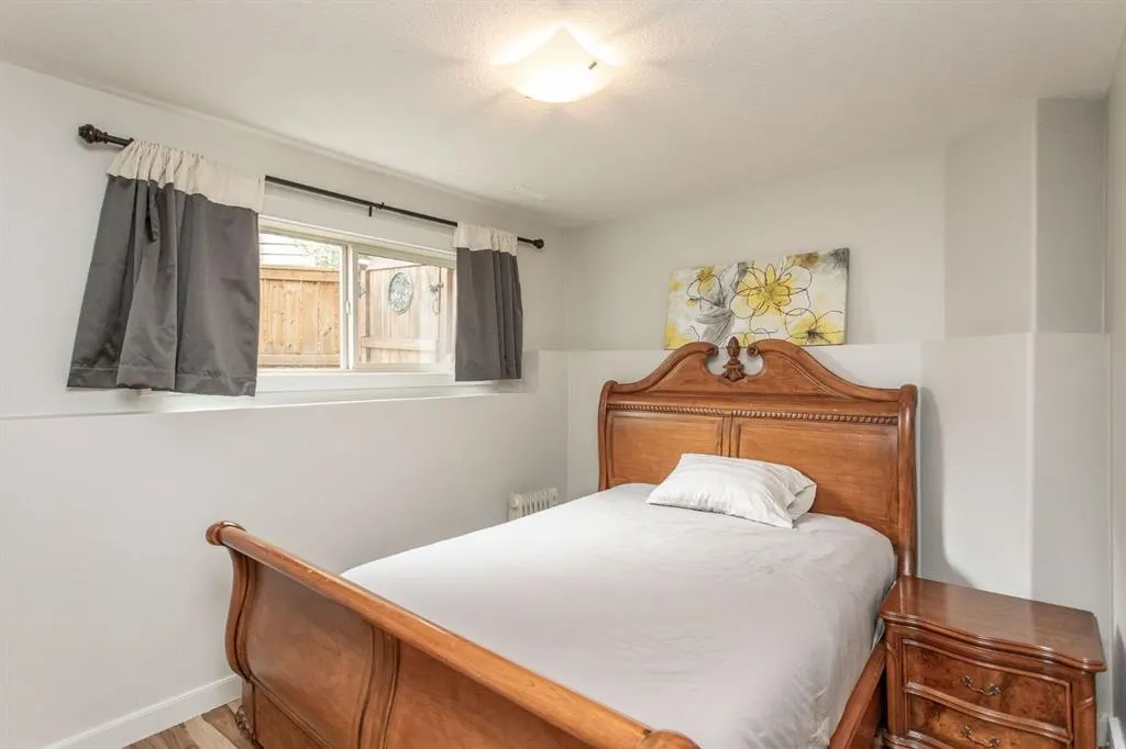 131 Isherwood Close