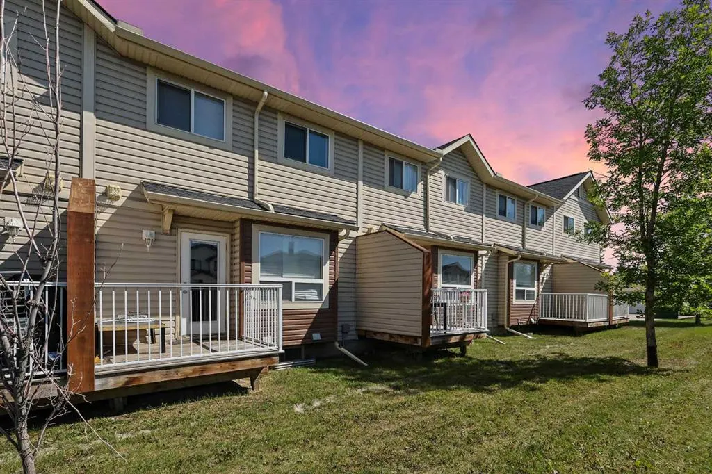 111 Tarawood Lane NE, #1304
