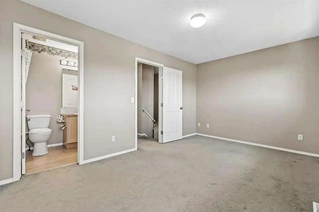 111 Tarawood Lane NE, #1304