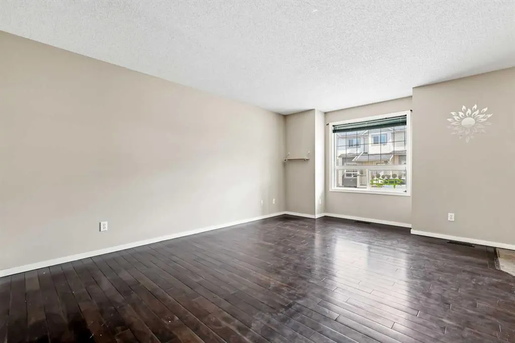 111 Tarawood Lane NE, #1304