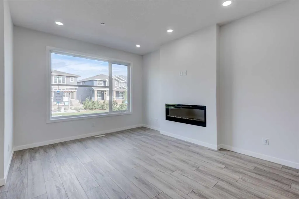 116 Herron Walk NE