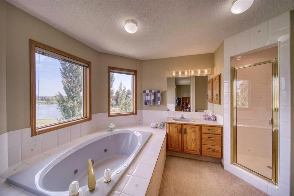 214 Lakeside Greens Place
