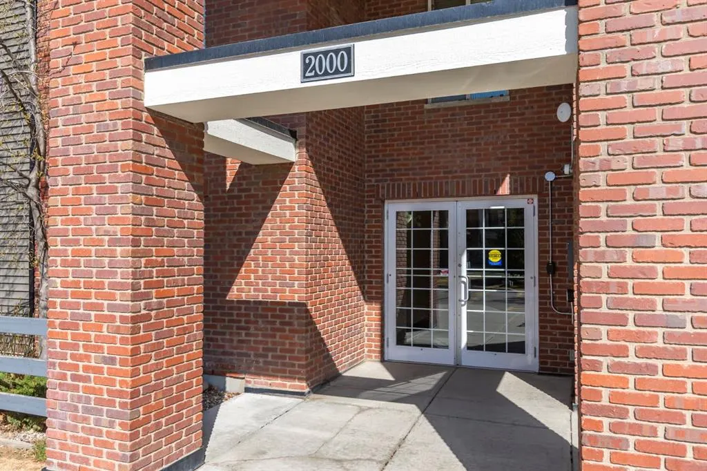 99 Copperstone Park SE, #2209