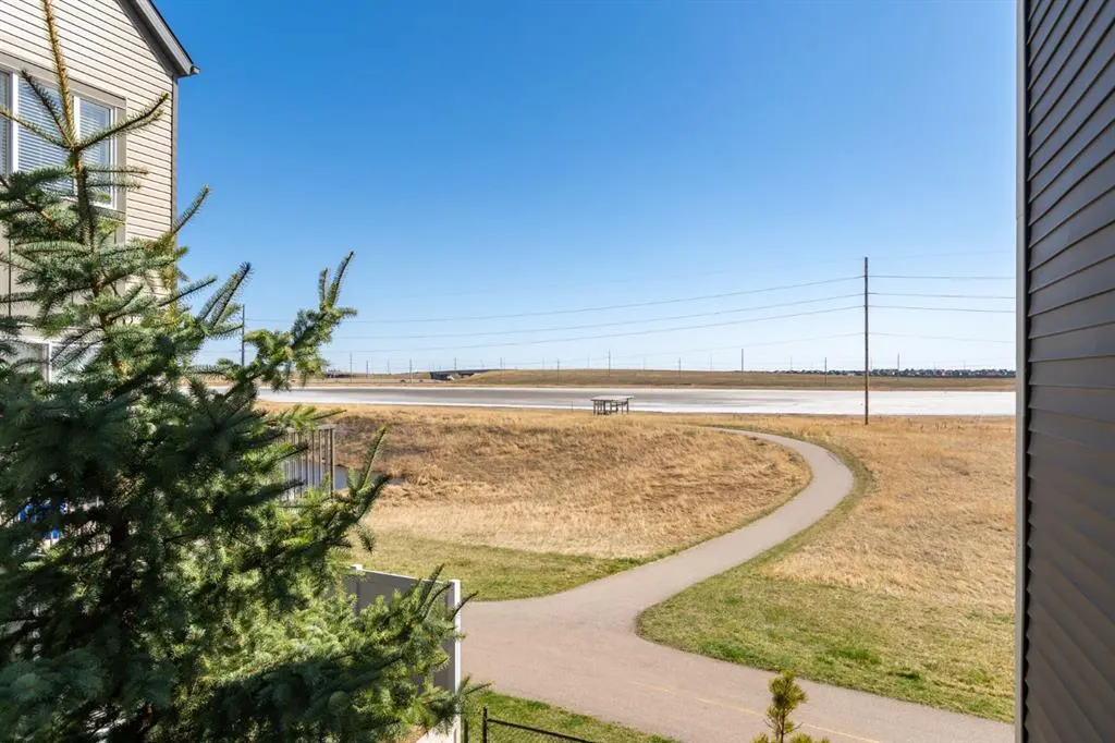 99 Copperstone Park SE, #2209
