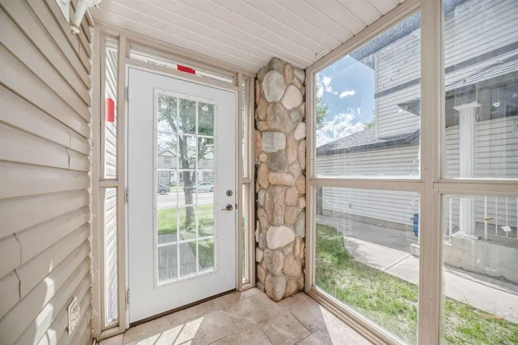 106 Saddletree Drive NE