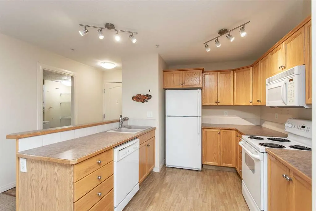 4425 Heritage Way, #207