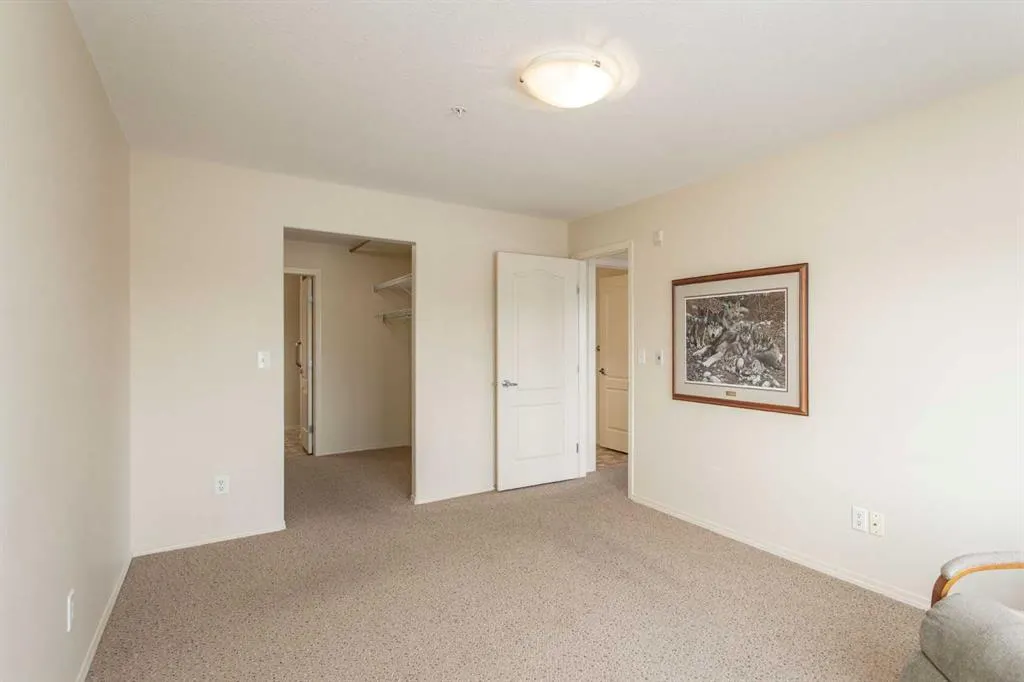 4425 Heritage Way, #207