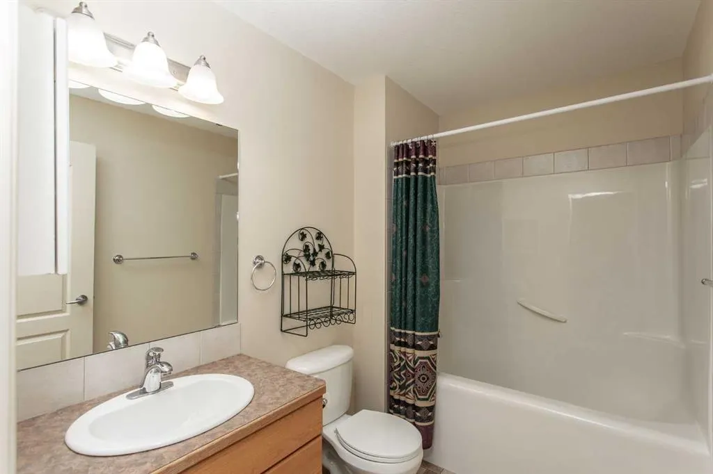 4425 Heritage Way, #207
