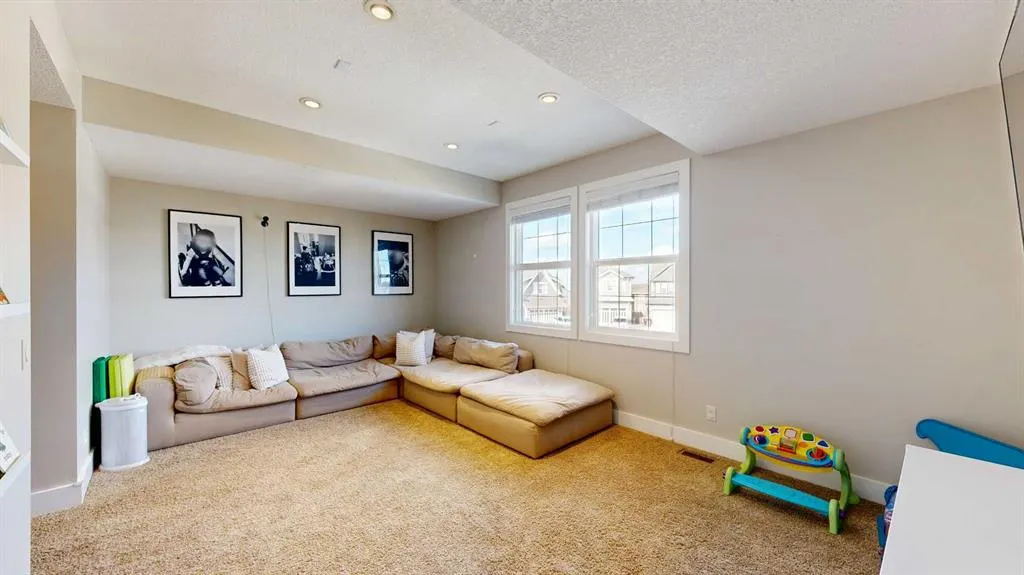 198 Mahogany Passage SE