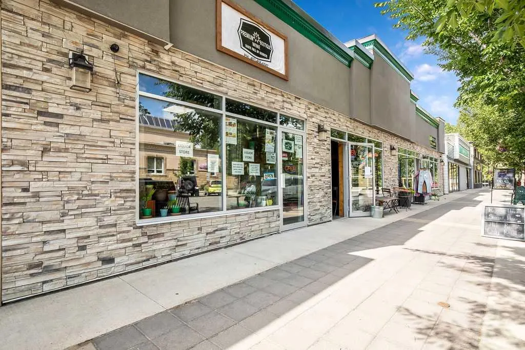 133 5th Avenue SW