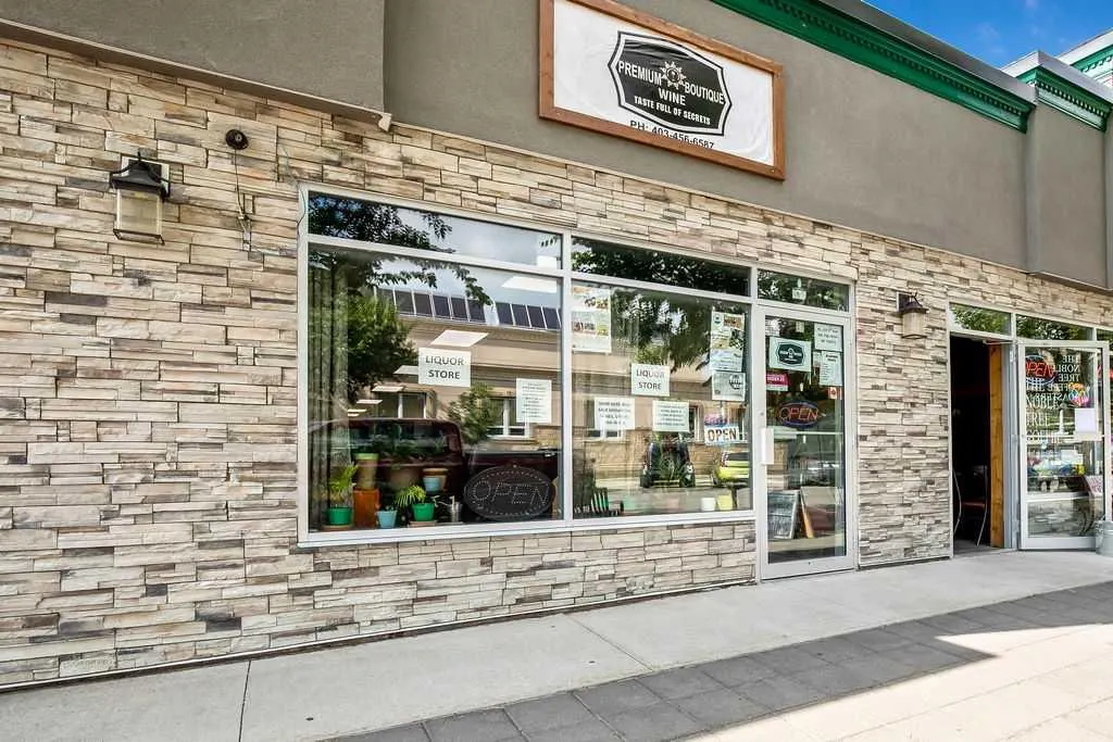 133 5th Avenue SW