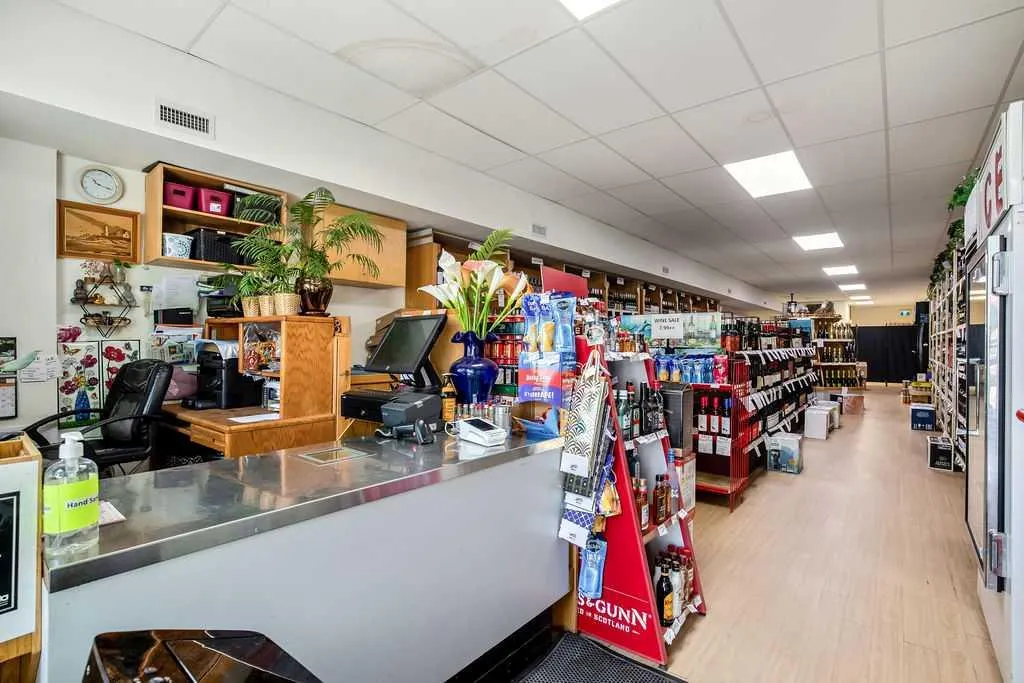 133 5th Avenue SW
