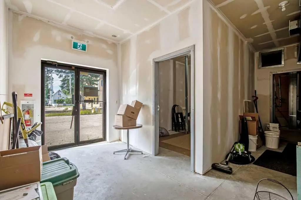 133 5th Avenue SW