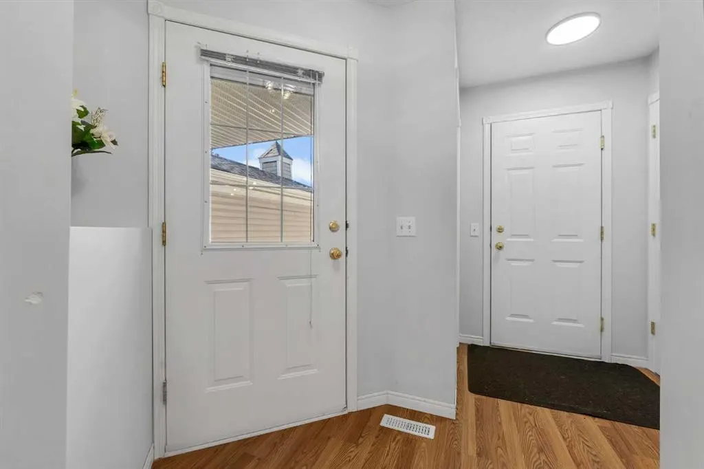 7707 Martha's Haven Park NE, #200