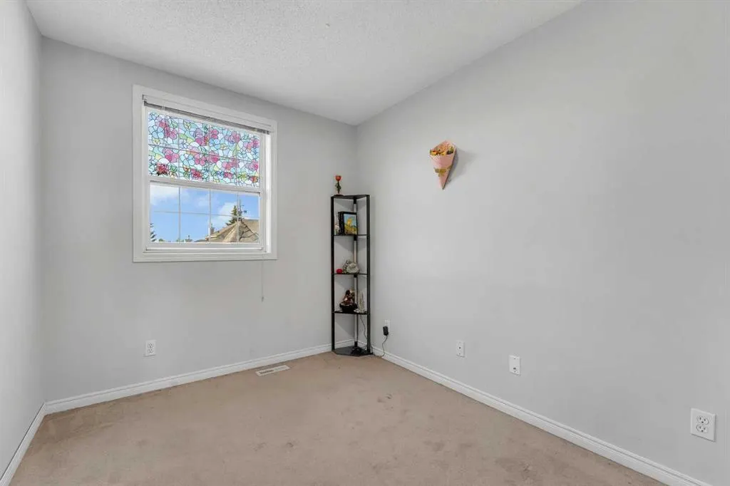 7707 Martha's Haven Park NE, #200