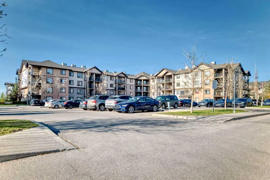 60 Panatella Street NW, #3211