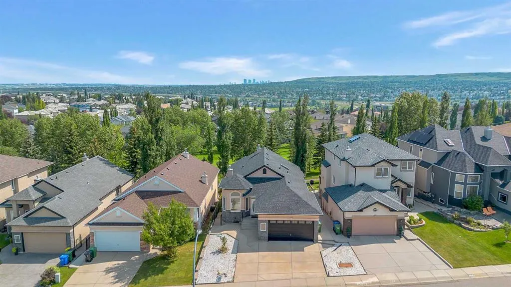 1069 Panorama Hills Landing NW