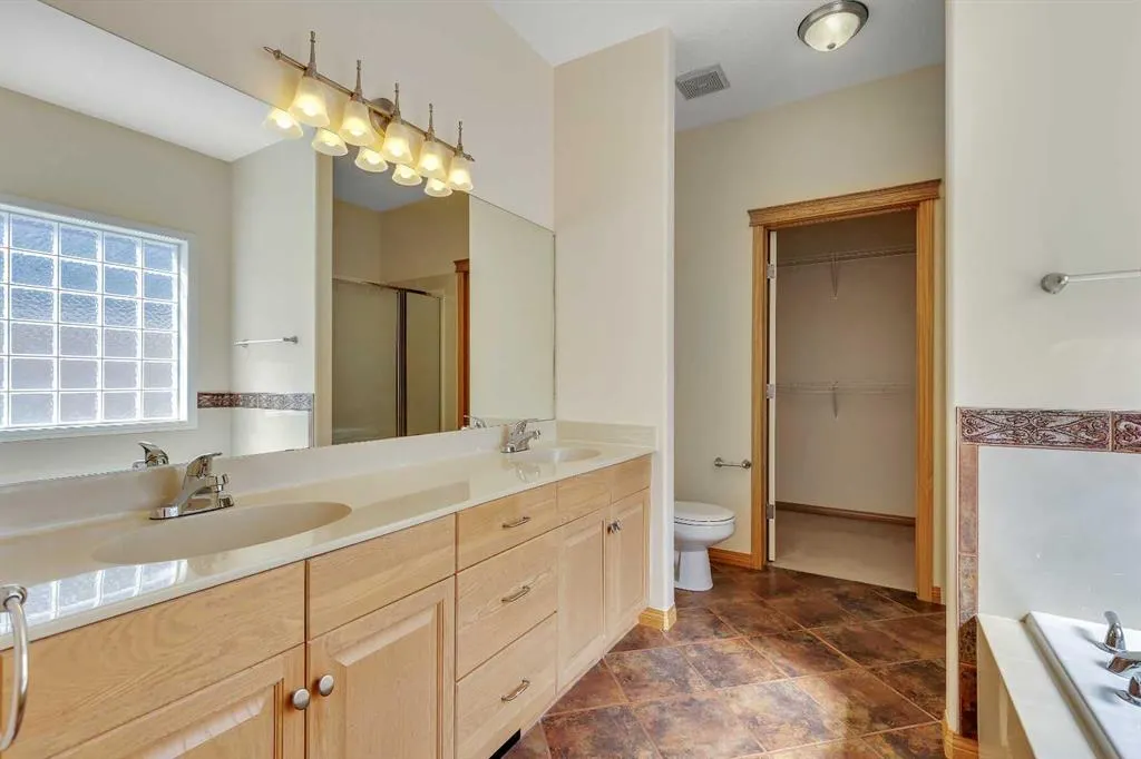 1069 Panorama Hills Landing NW