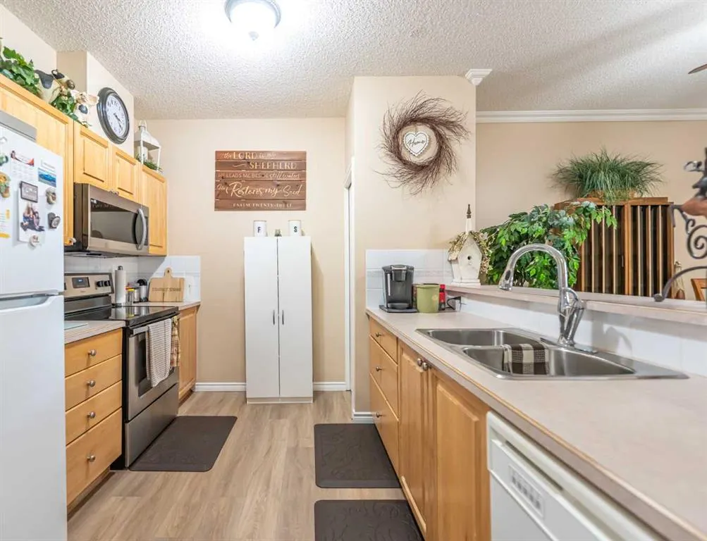 1010 Arbour Lake Road NW, #1206