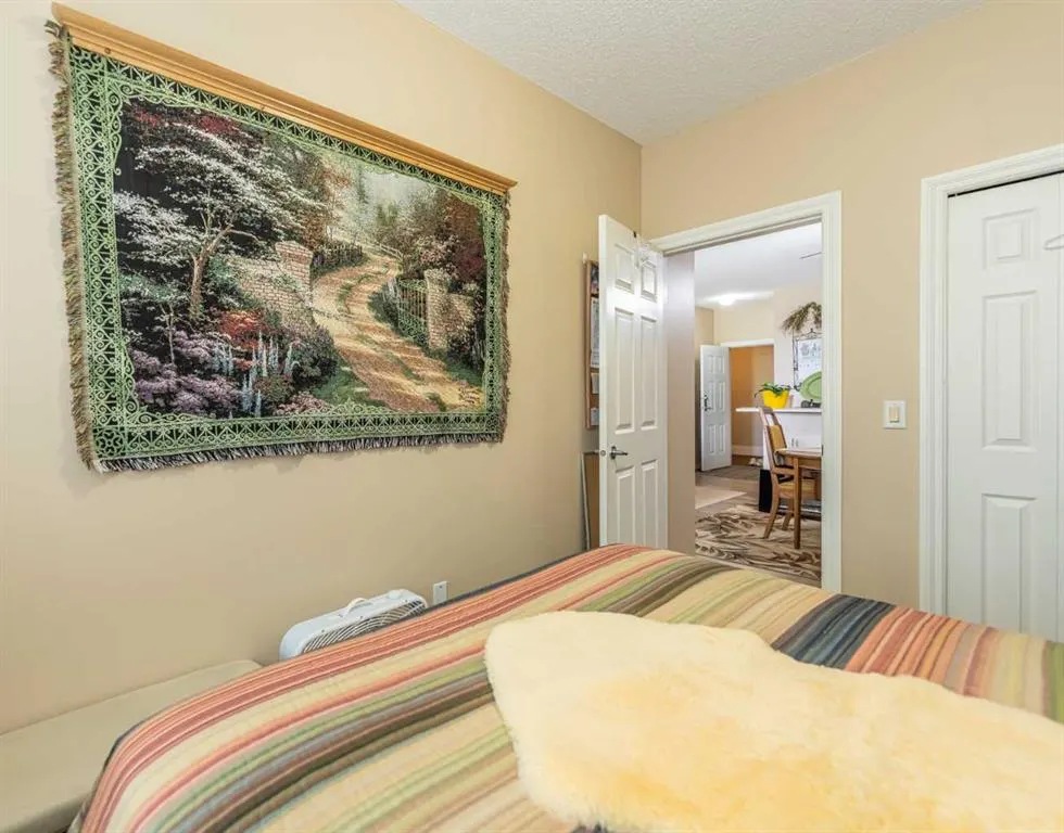 1010 Arbour Lake Road NW, #1206