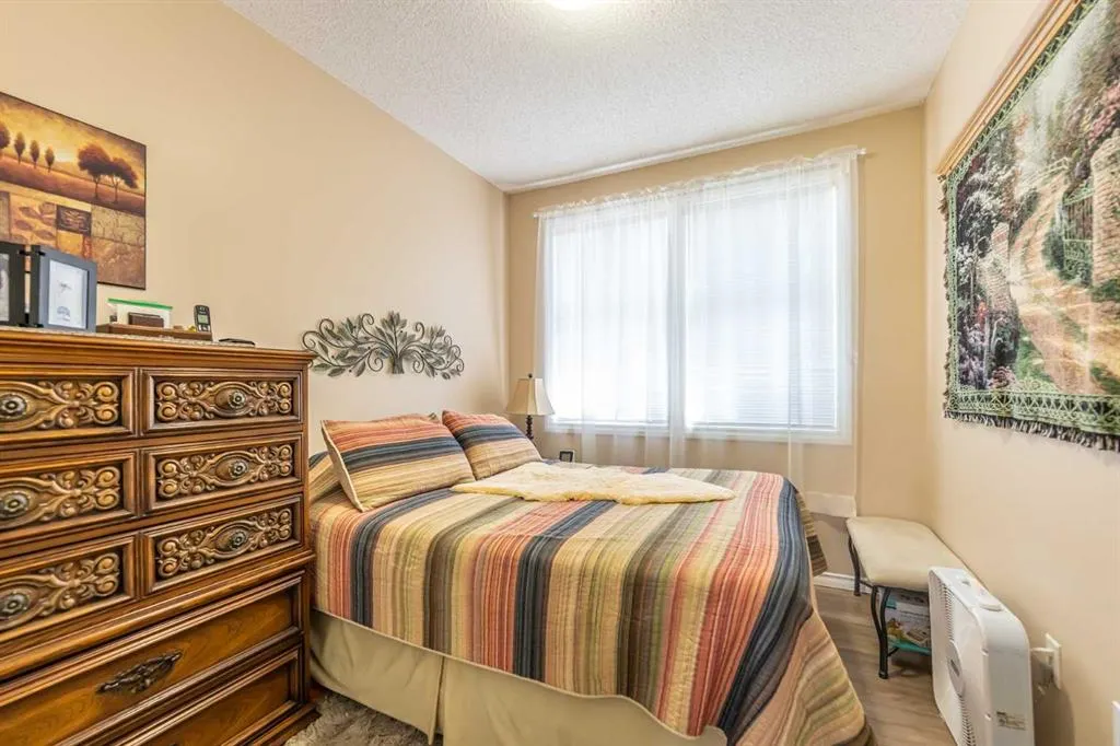 1010 Arbour Lake Road NW, #1206