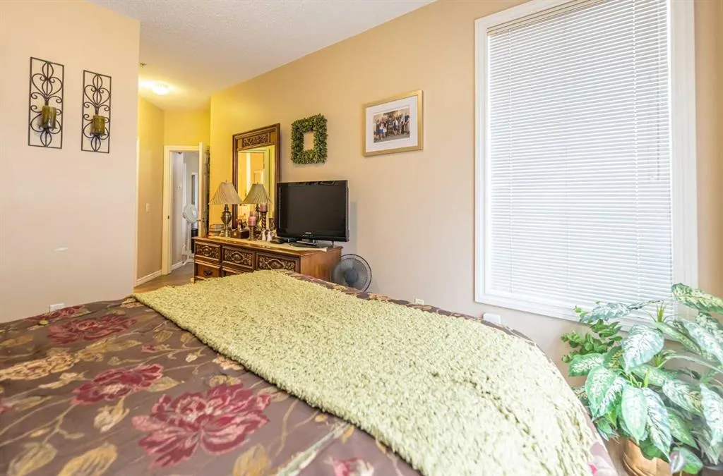 1010 Arbour Lake Road NW, #1206