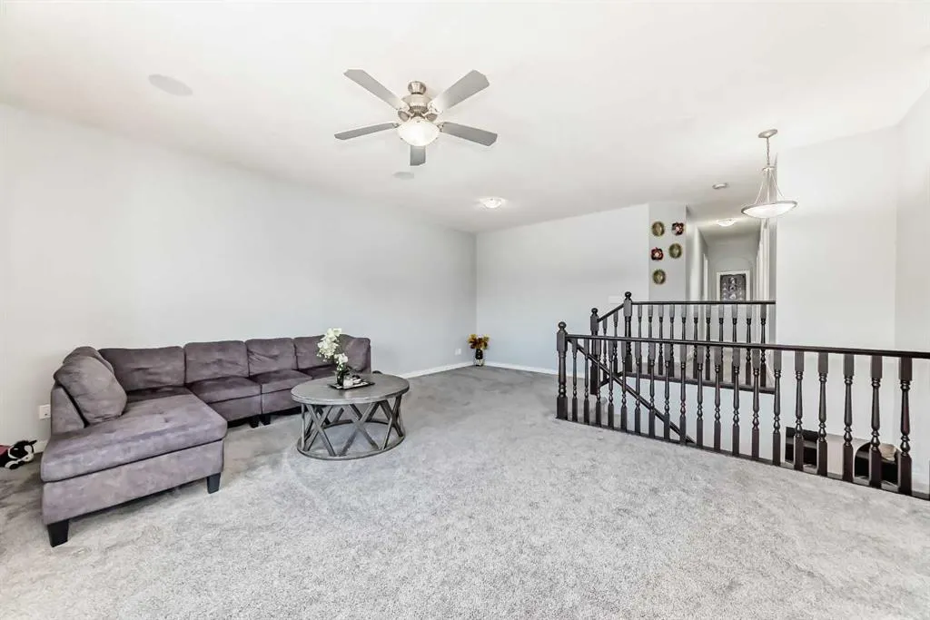 172 SPRINGMERE Grove