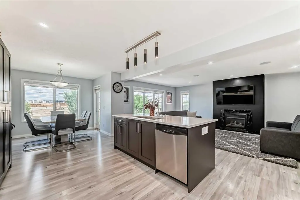 172 SPRINGMERE Grove