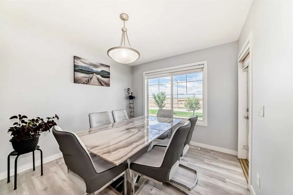172 SPRINGMERE Grove