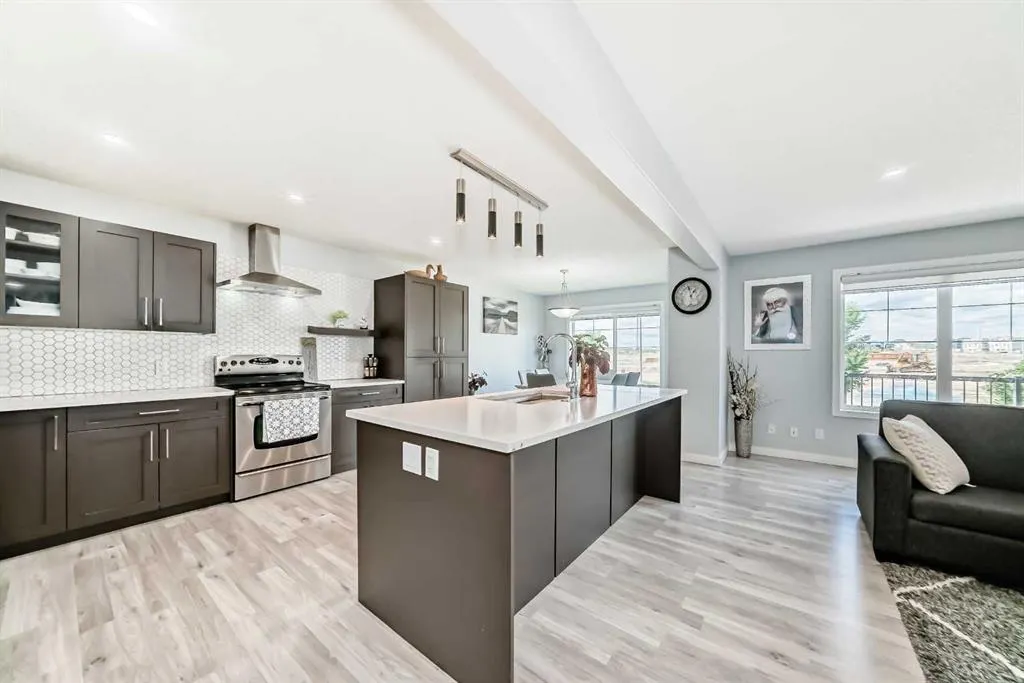 172 SPRINGMERE Grove