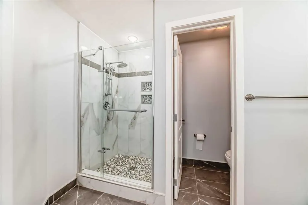 172 SPRINGMERE Grove