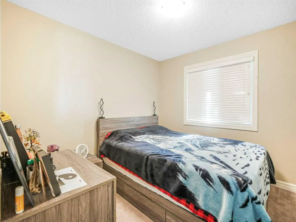 958 Morris Way