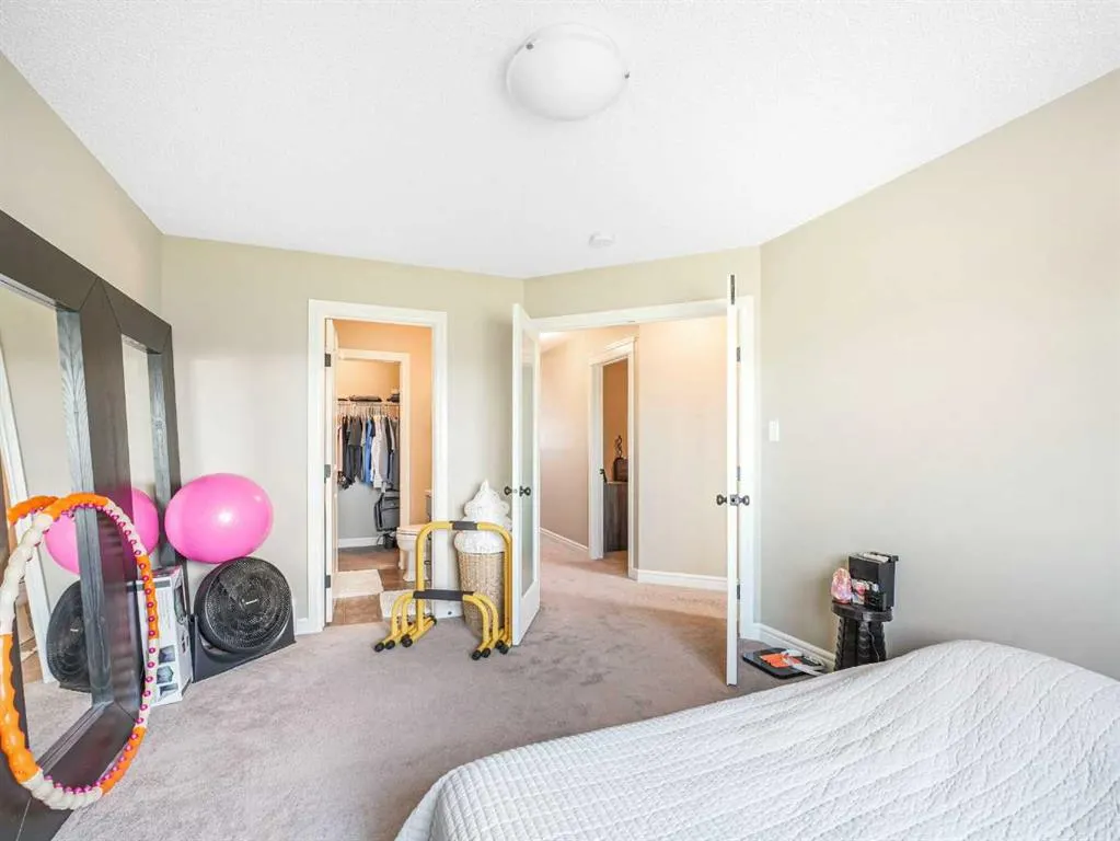958 Morris Way
