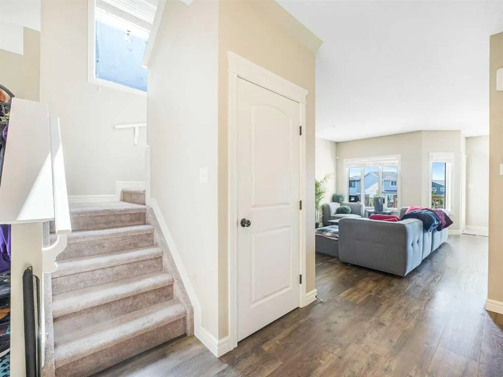 958 Morris Way