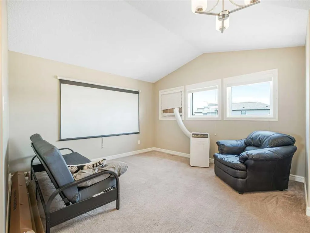 958 Morris Way