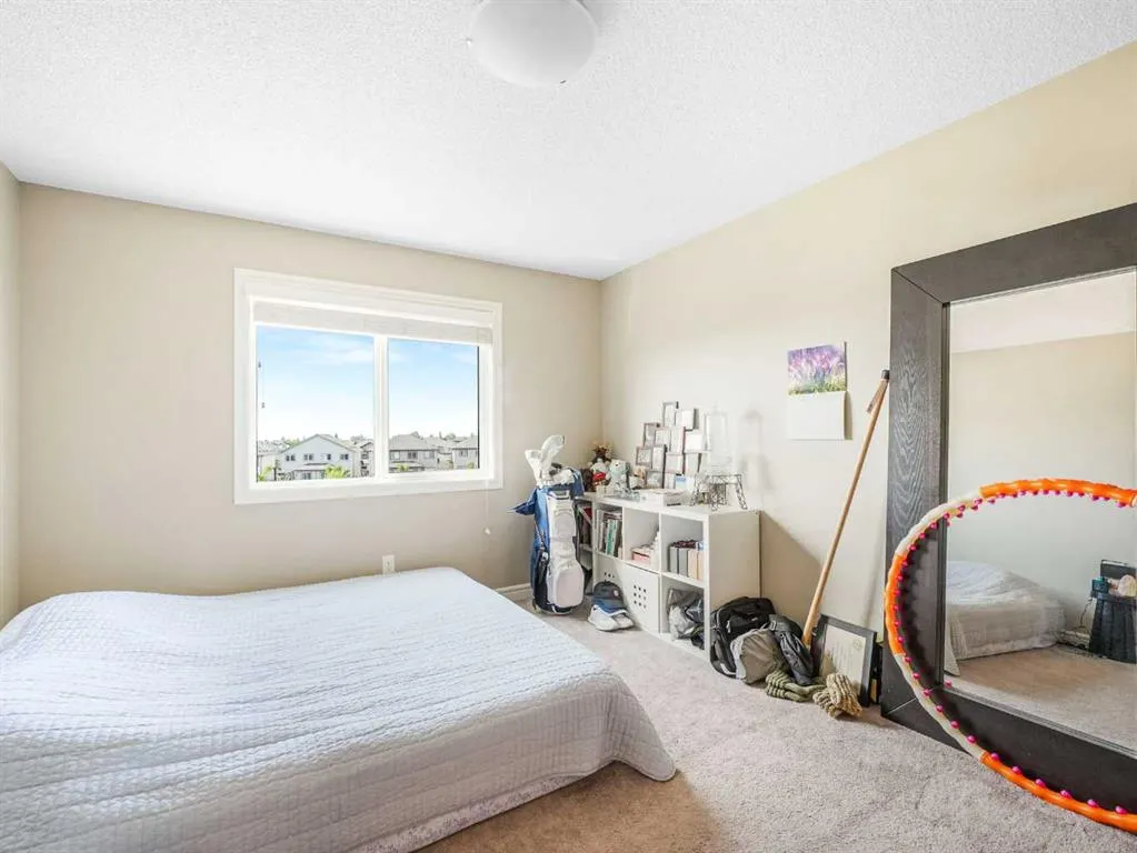 958 Morris Way