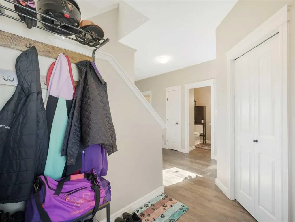 958 Morris Way